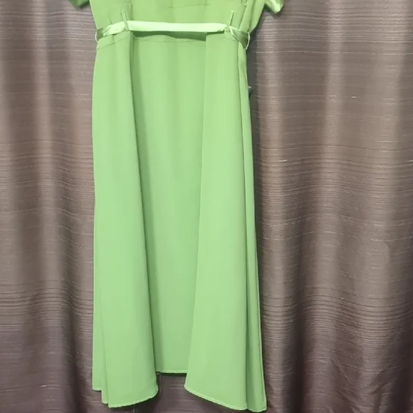 Jessica London Green Satin-Trim Midi Dress - Picture 4 of 6